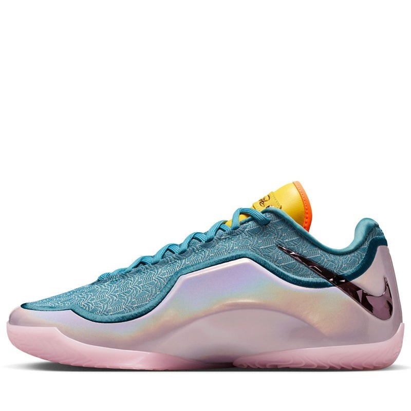 Nike LeBron 23 - Design Épuré et Efficace