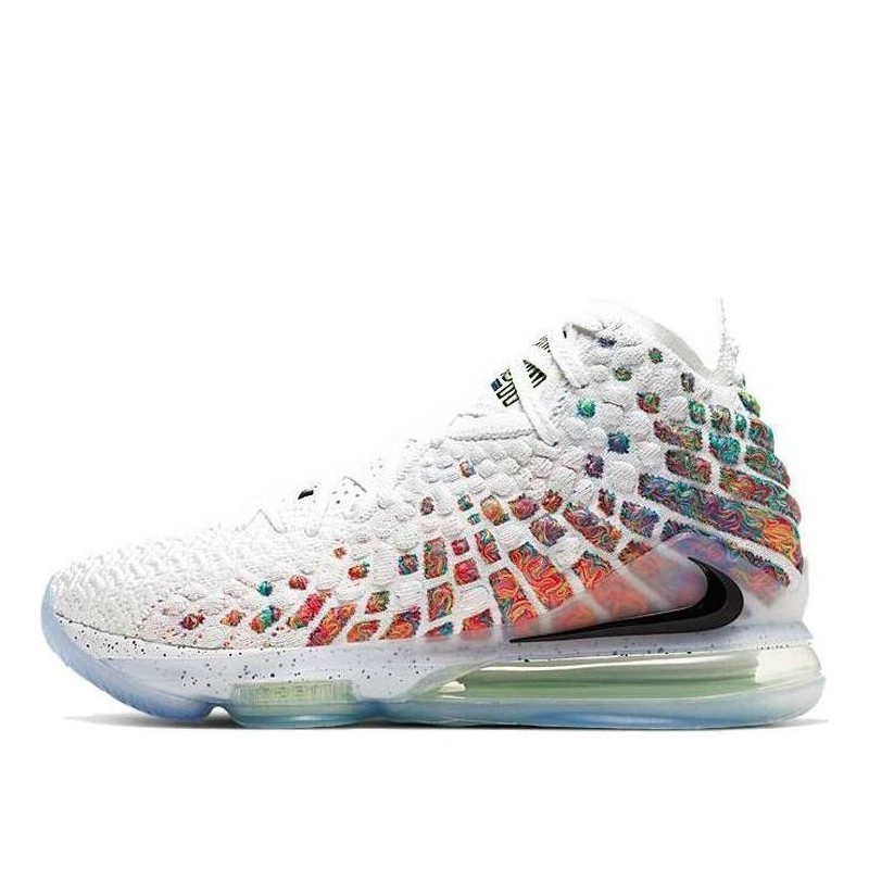Nike LeBron 17 - Sécurité et Confort Optimisés